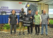 Gubernur Mahyeldi dan Dubes RI Nigeria Soroti Keberhasilan PT Kunango Jantan dalam Industri Pupuk Batubara