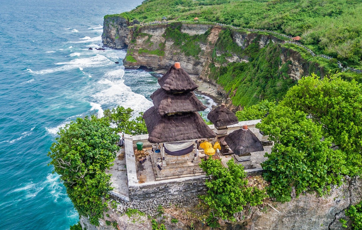 Mengapa-Destinasi-Liburan-Penting-untuk-Kebahagiaan-dan-Kesehatan