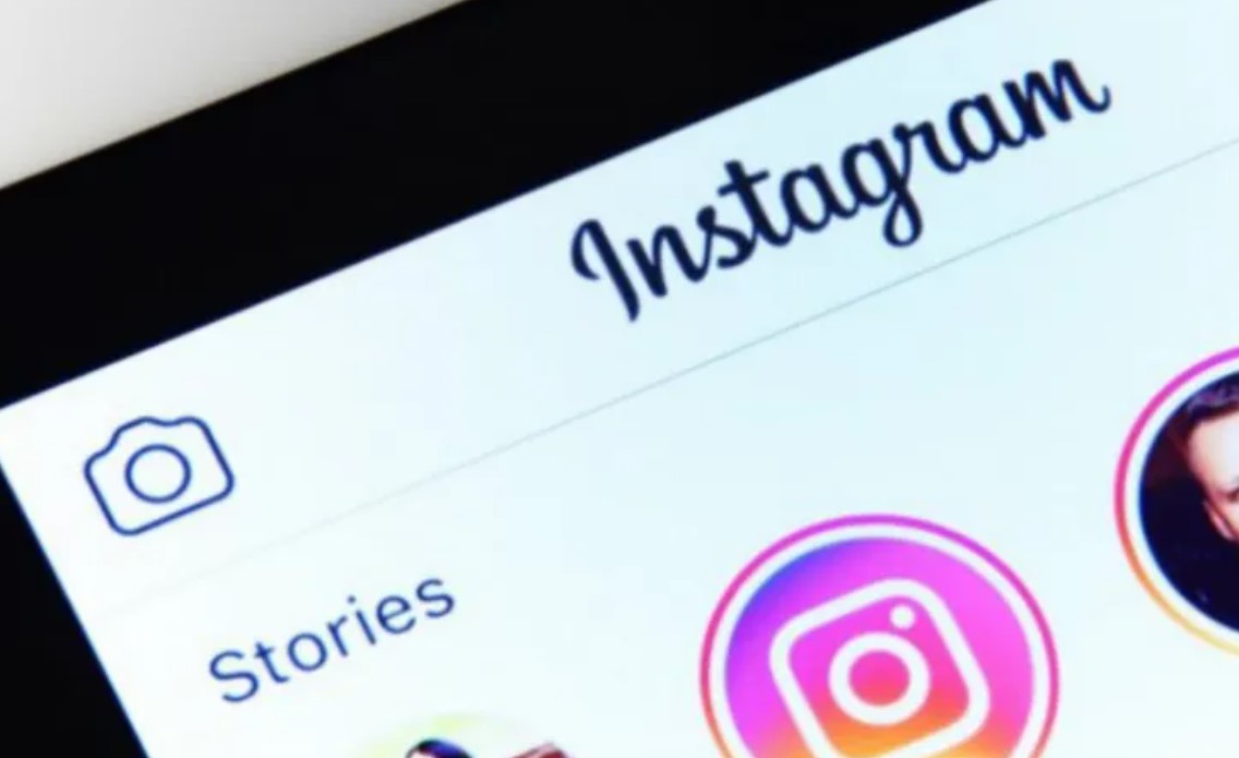 Produk-Terkait-dengan-Story-Instagram-Online
